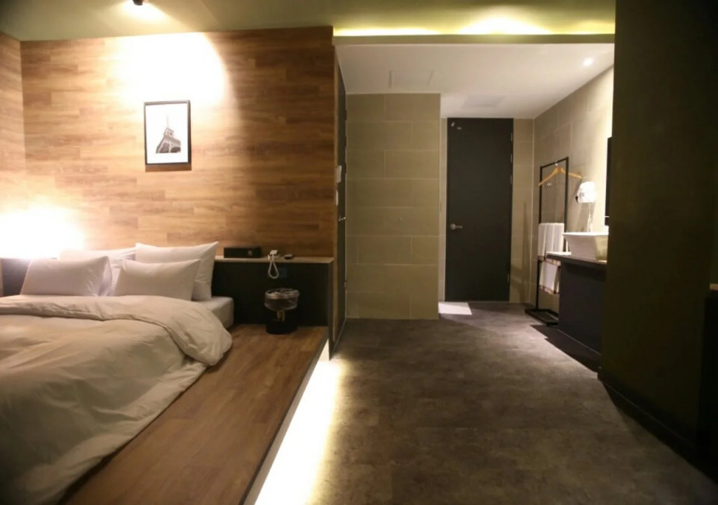 Pyeongtaek Moon Hotel