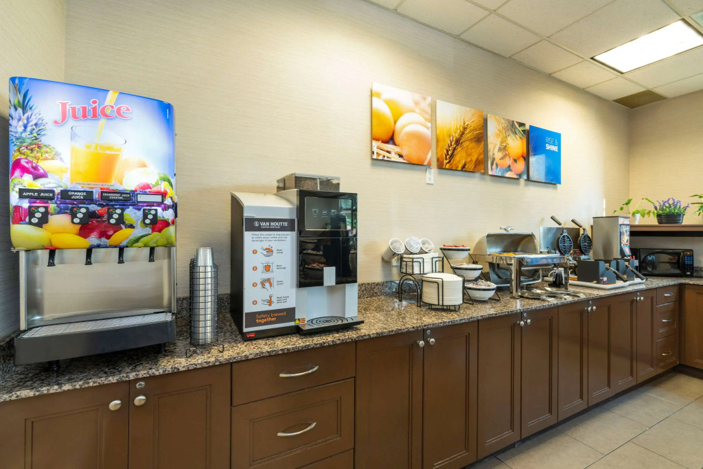 Comfort Inn & Suites Surrey