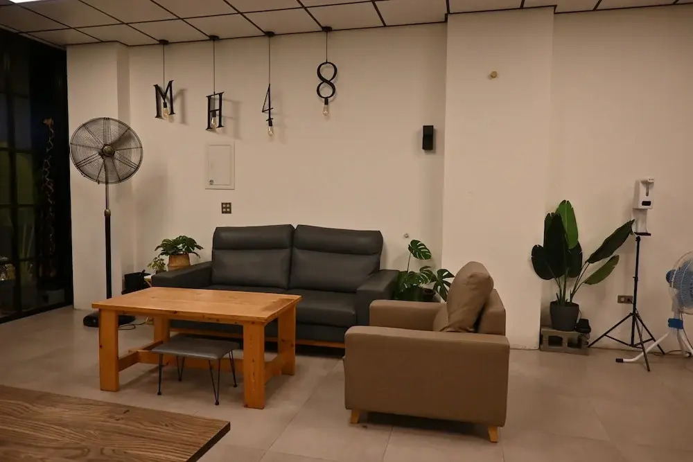 MH48 Hotel