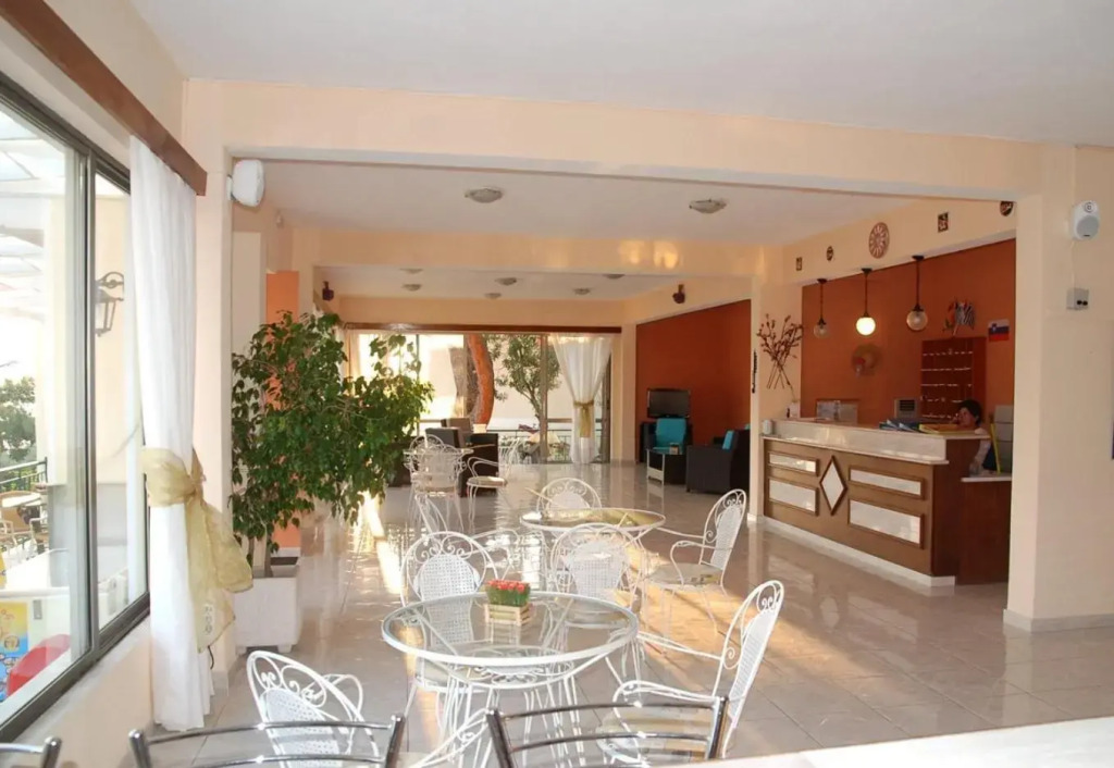 Anthemis Hotel Apartments