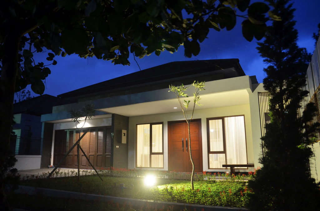 Chamomile Hill View Villa 6 Bedrooms With a Private Swimming Pool and a Movie Room and a Billiard Table