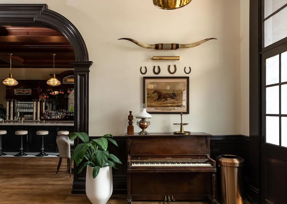 The Holbrooke Hotel