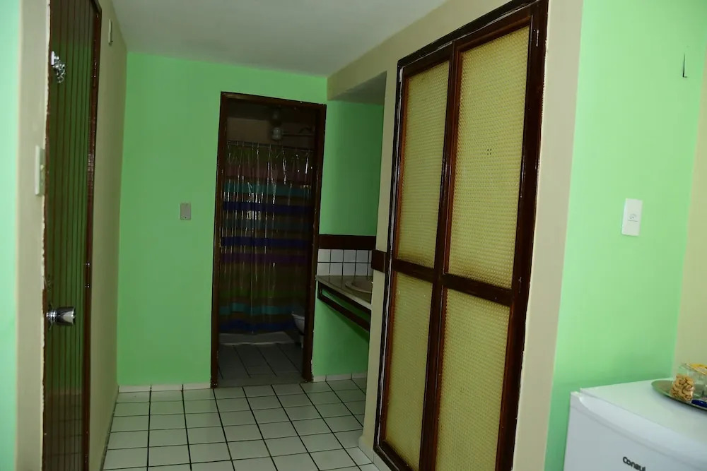 Hotel Serrano