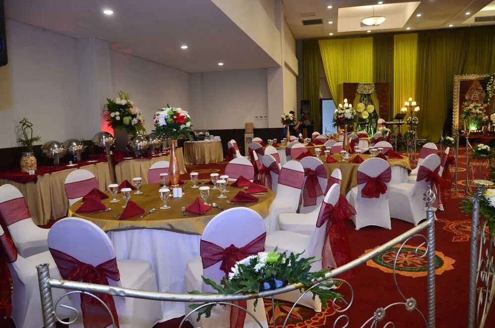 Padjadjaran Suites Resort and Convention Hotel