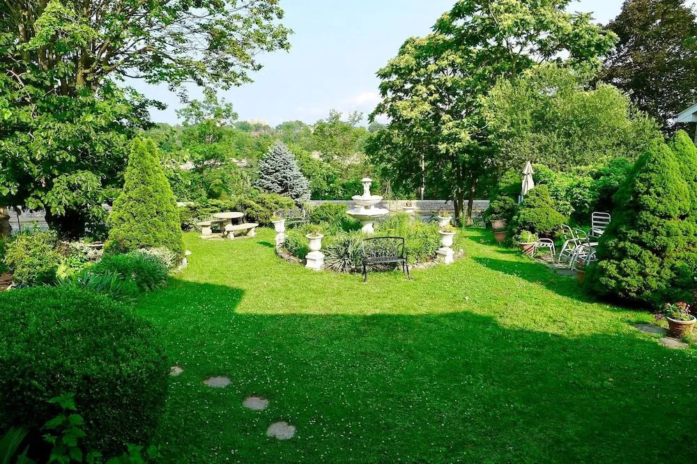 Villa Alexandrea Bed & Breakfast
