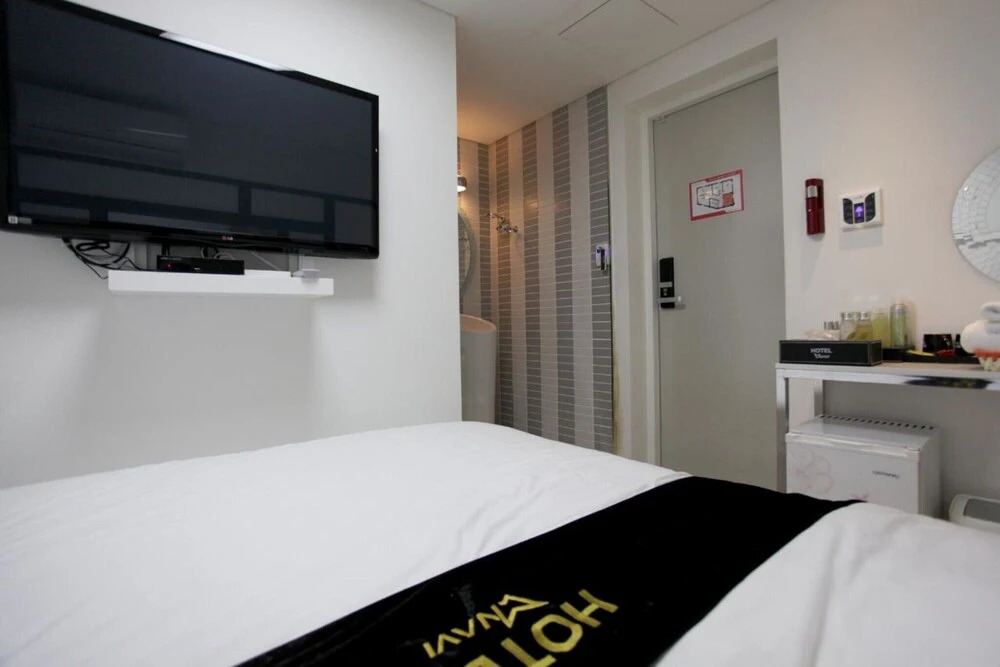Lumiere Nabi Hotel (Seokgye Station, Seongbuk)