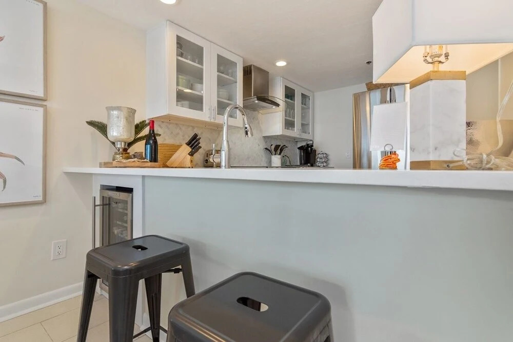 One Seagrove Place Unit 1403 2 Bedroom Condo by Redawning