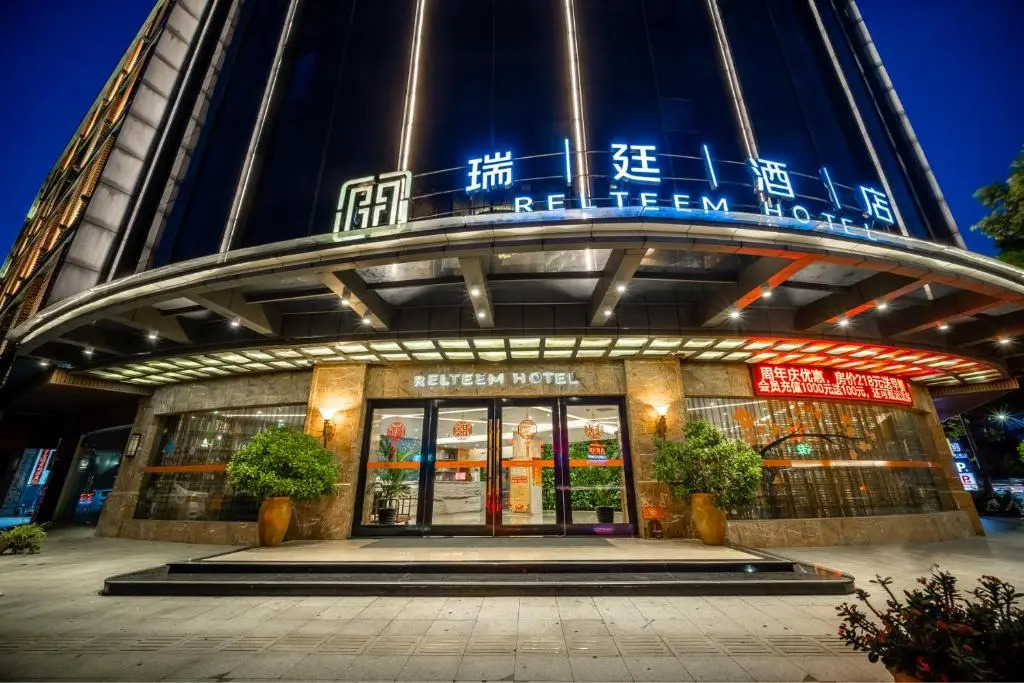 Relteem Hotel