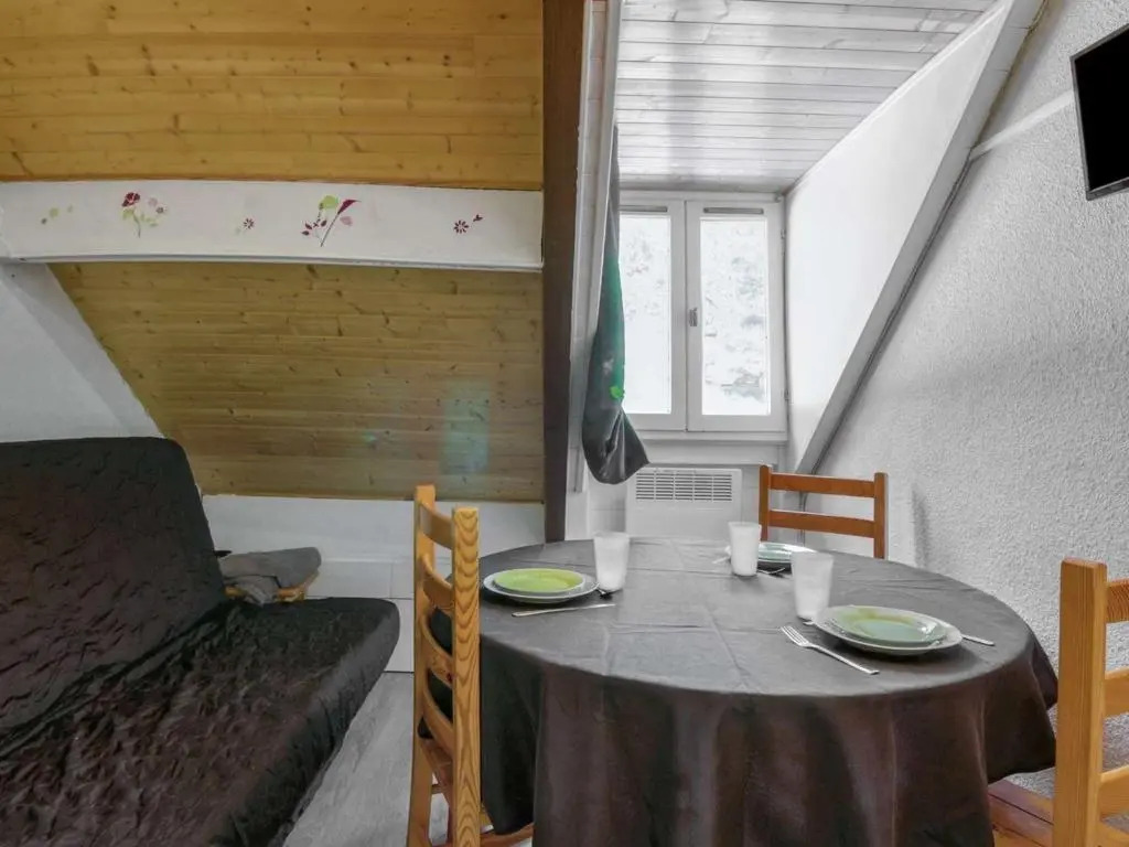 Appartement Cauterets, 2 pièces, 4 personnes - FR-1-401-195