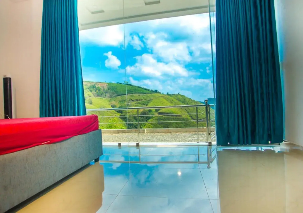 Hidden Valley Hill View Cottage Vagamon by VOYE HOMES - Rooms with Hill View