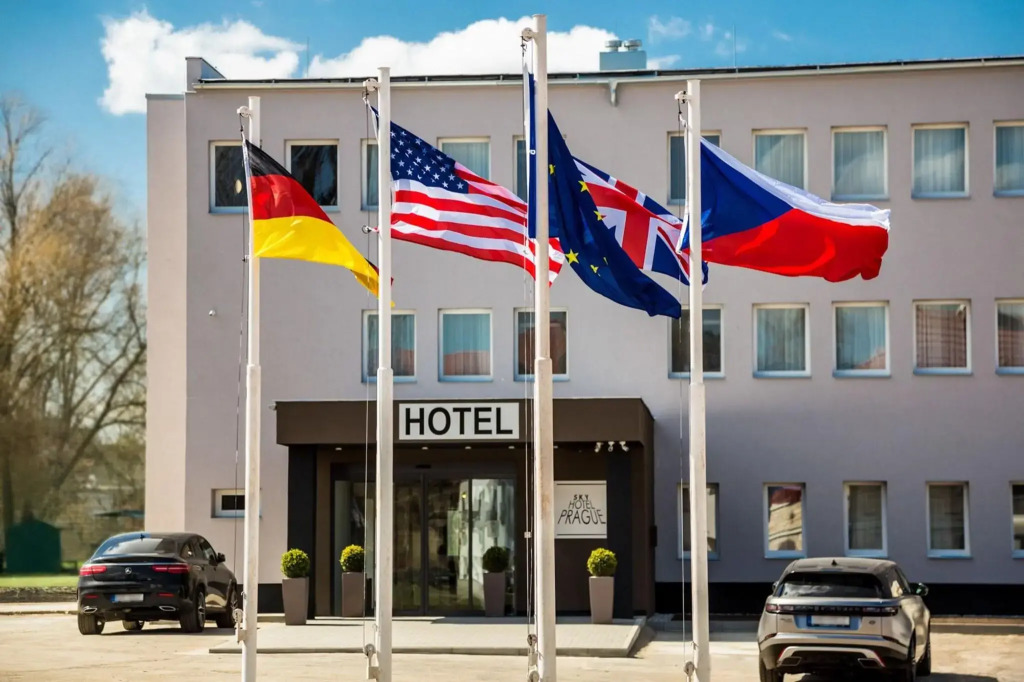 SKY Hotel Prague