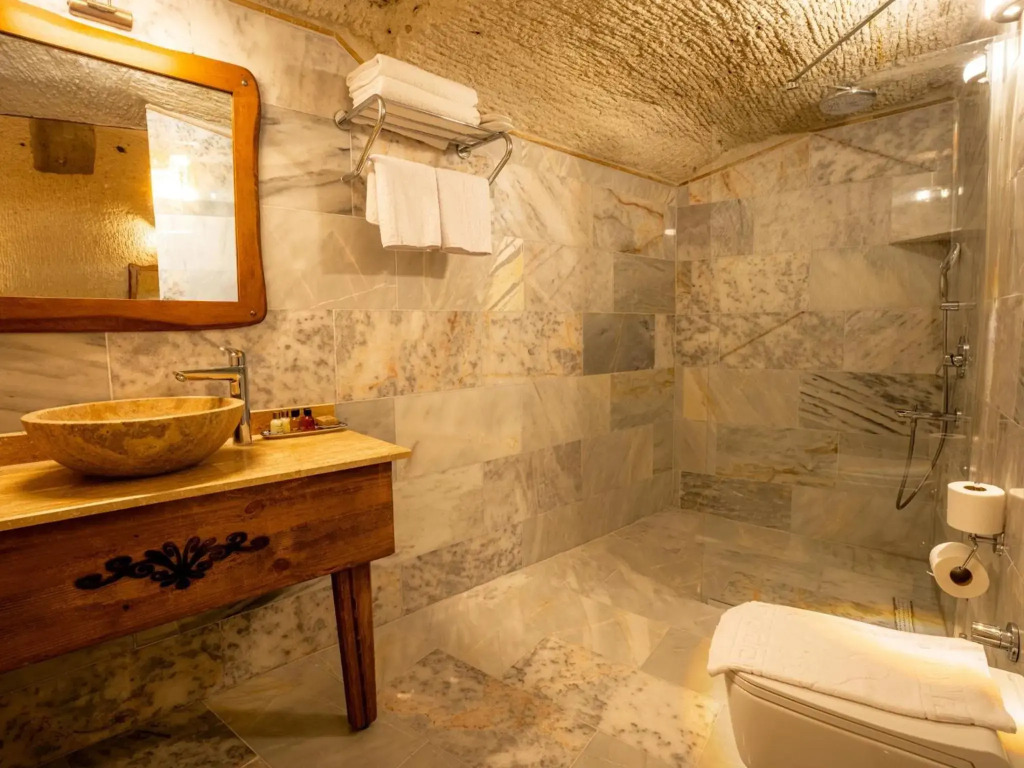 Tulip Cave Suites