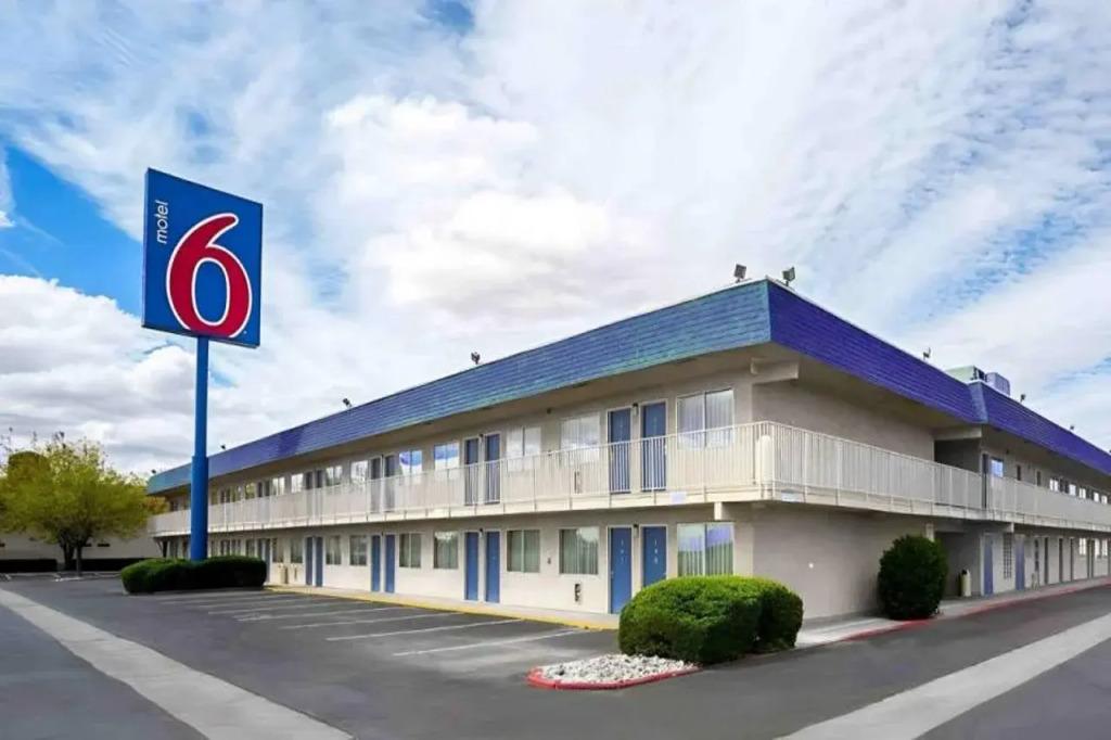 Motel 6-Holbrook, AZ