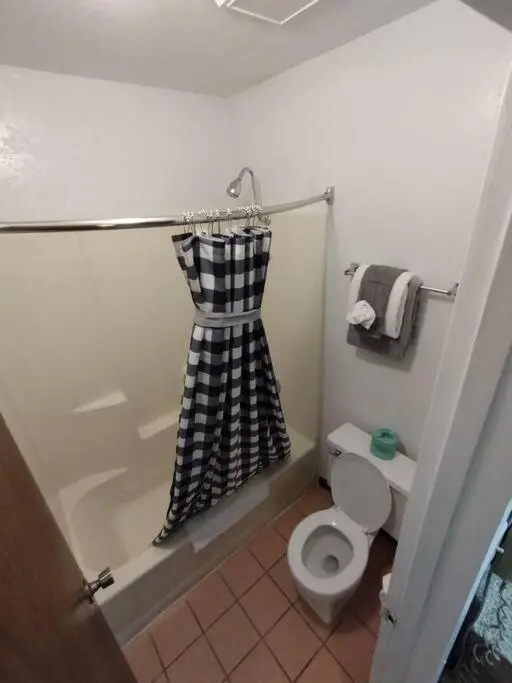 OSU 2 Queens Hotel Room 126 Booking