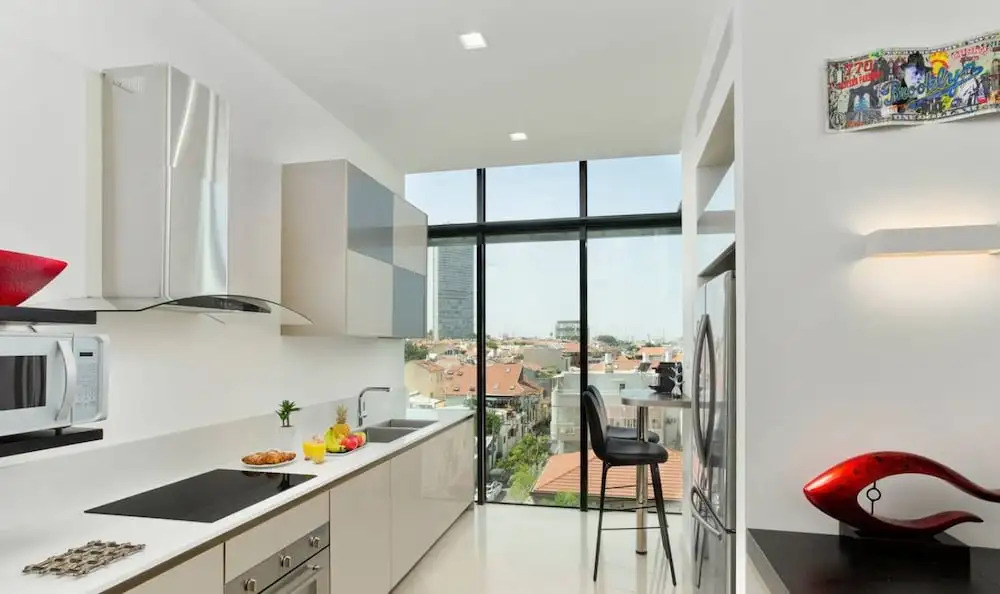 Deluxe Loft 2BR White City by HolyGuest