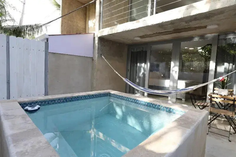 Viento Beach Lodge