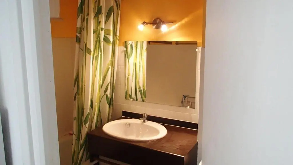 Appartement les pieds dans l'eau
