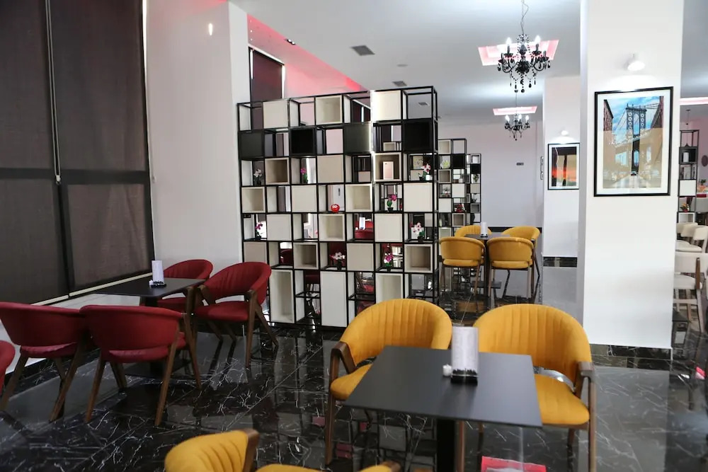 Hotel New York Kamez