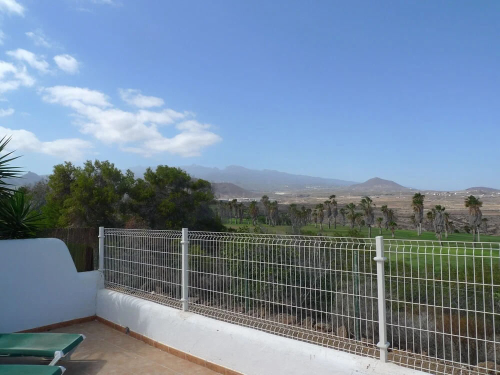 Pool side 2 Bed link Villa with Free WiFi. Superb Golf, Sea & mountain views.