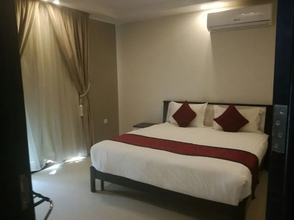 Remaz Hotel & Suite