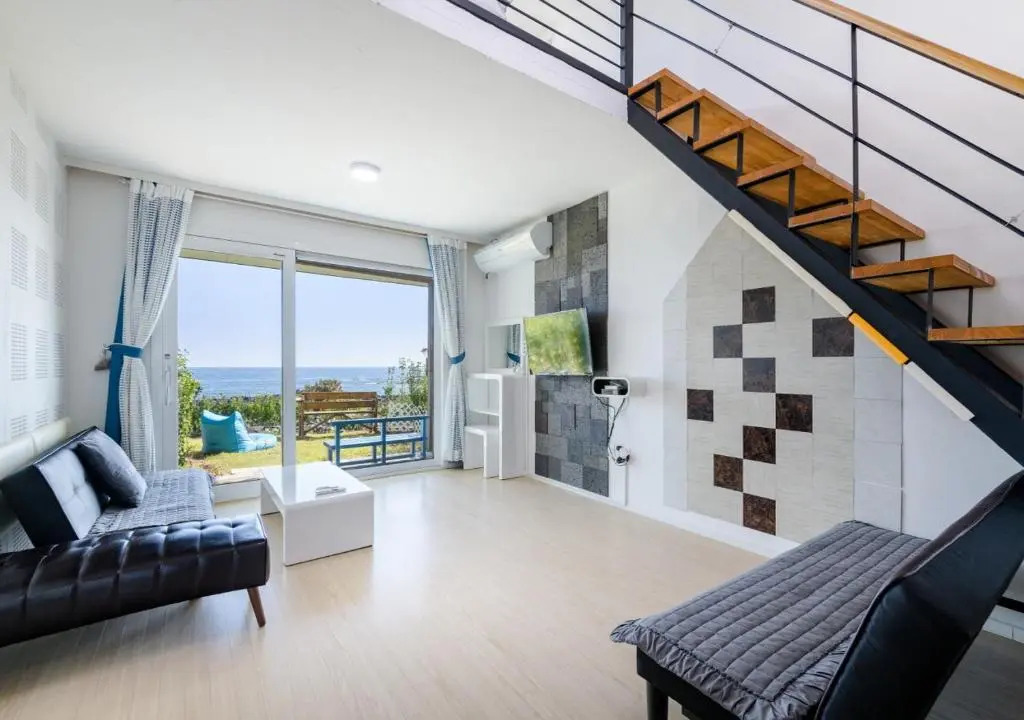 Jeju Turning point Pension