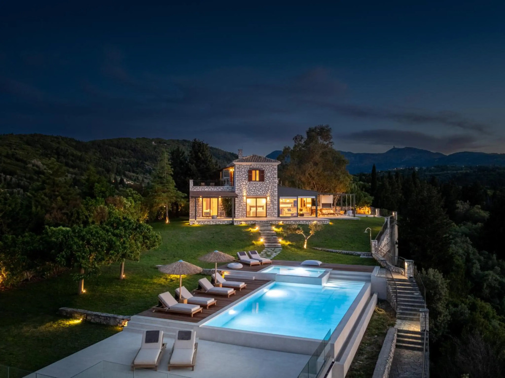 Anemones Villas by Omikron Selections