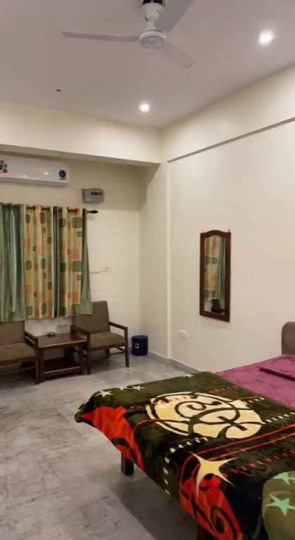 Goroomgo Ashoka Dehradun