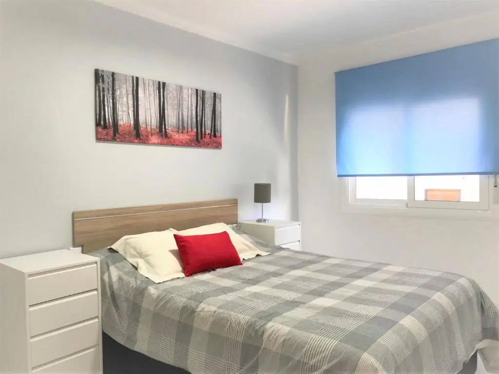 En 2da linea de playa, reformado y con aire acondicionado 106B - INMO22