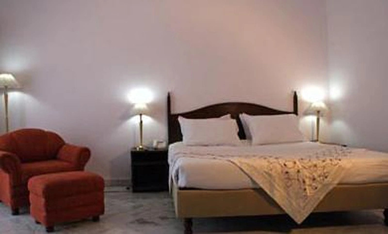 OYO 16800 Hotel Utkash Vilas
