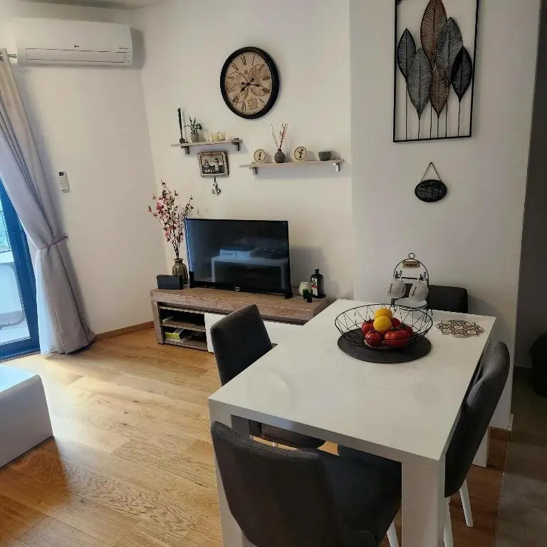 Lovely 1-Bedroom rental unit with free parking