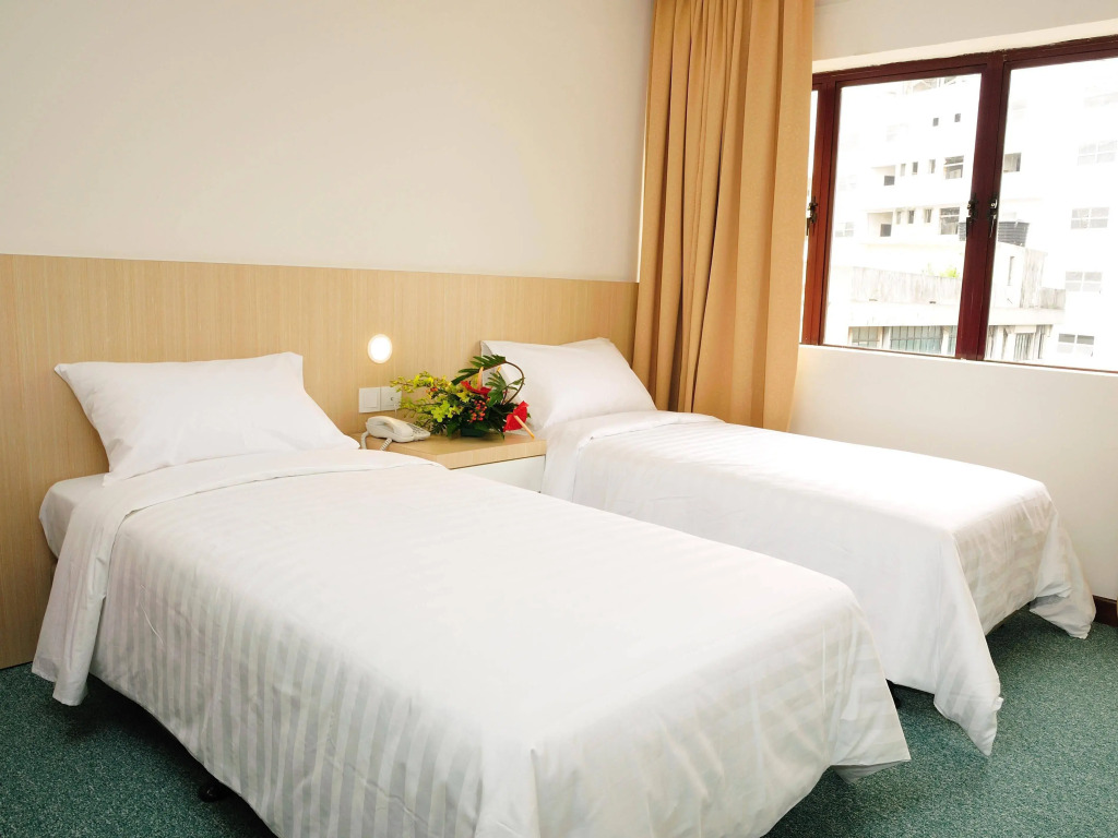 Phoenix Hotel