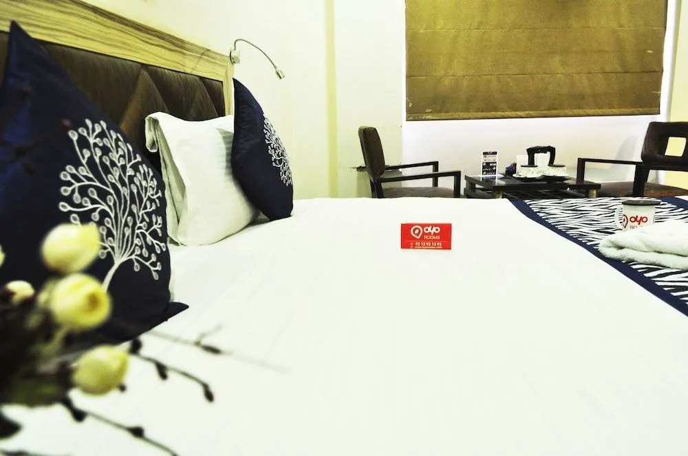 Oyo 638 Hotel Maharaja Residency