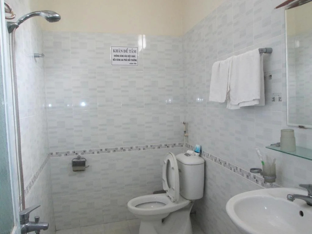 Ngoc Phuong Hotel