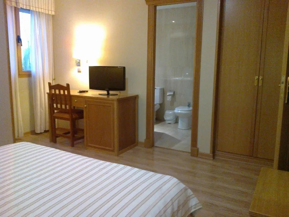 Hotel Anabel Baza