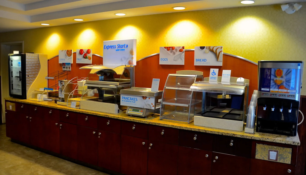 Holiday Inn Express Hotel & Suites-Hinton by IHG