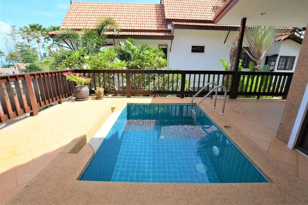 Amintra 4 Villa for rent Koh Lanta