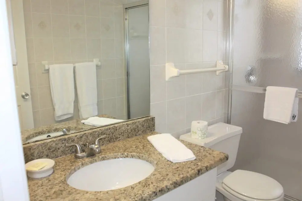 Aloha Kai - Unit 40 2 Bedrooms 1.5 Bathroom Apts