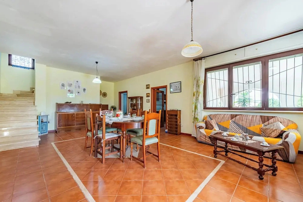 Villa Mattalia 500m From Sea