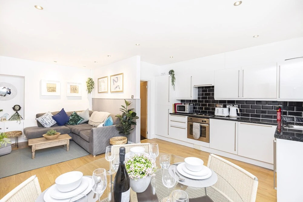 Stunning 1-bed Apartment Overlooking Swanage Bay