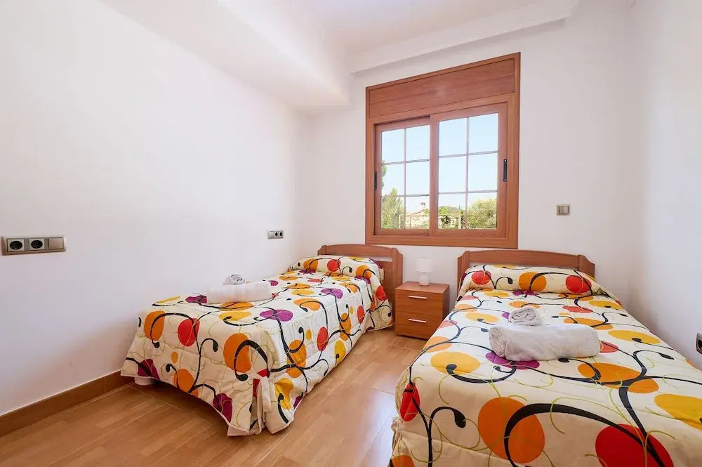 Marina in Blanes With 6 Bedrooms and 4 Bathrooms