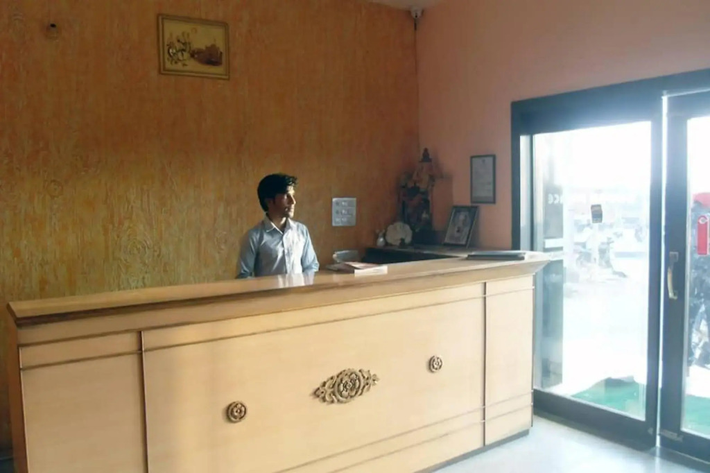 Hotel Gagan Palace