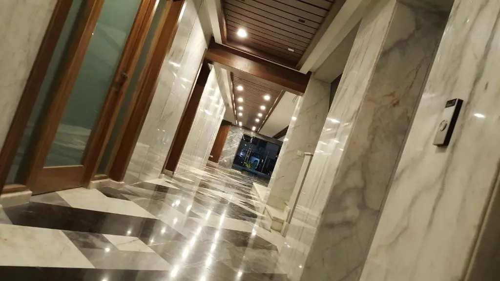 Sheraton Ocean 704