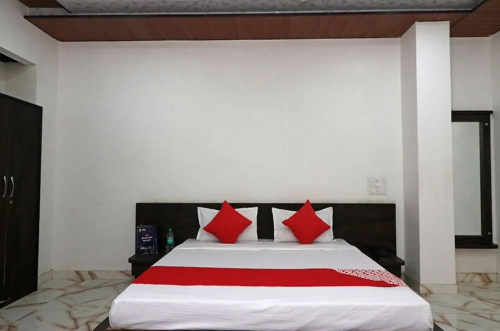 OYO 24123 Maha Nandini Resort