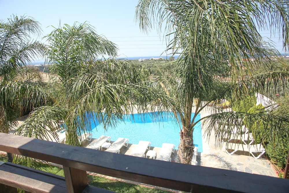 Petros Village - A Private Escape