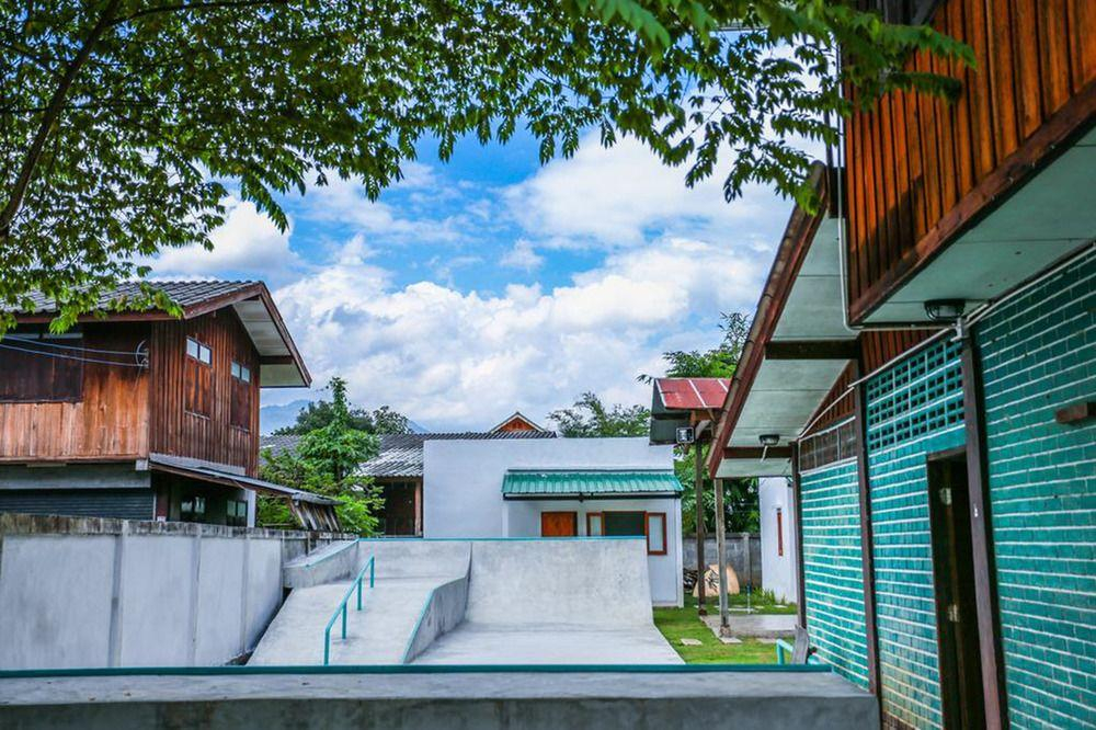 Green Hostel and Skate Park