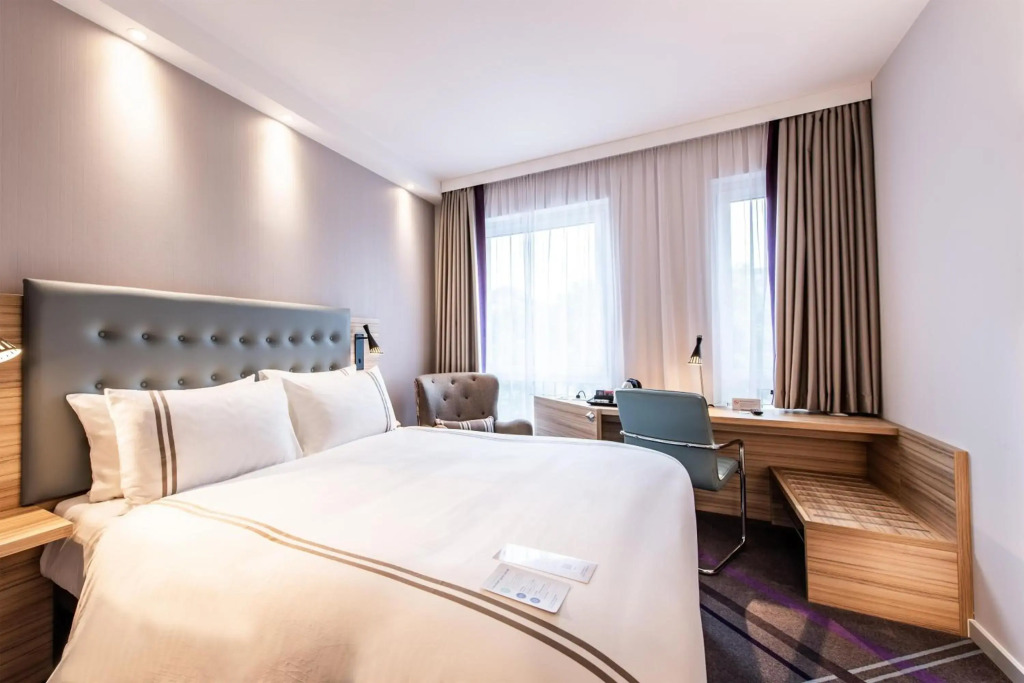 Отель Premier Inn Hannover City University hotel