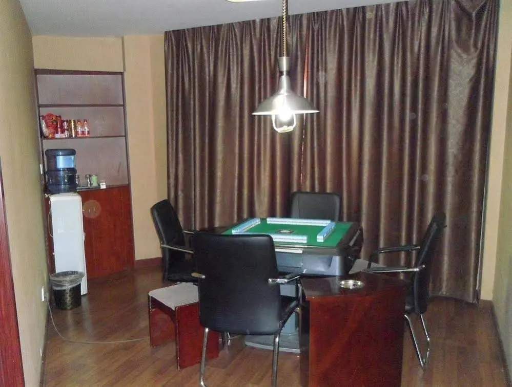 Jin Teng Business Hotel