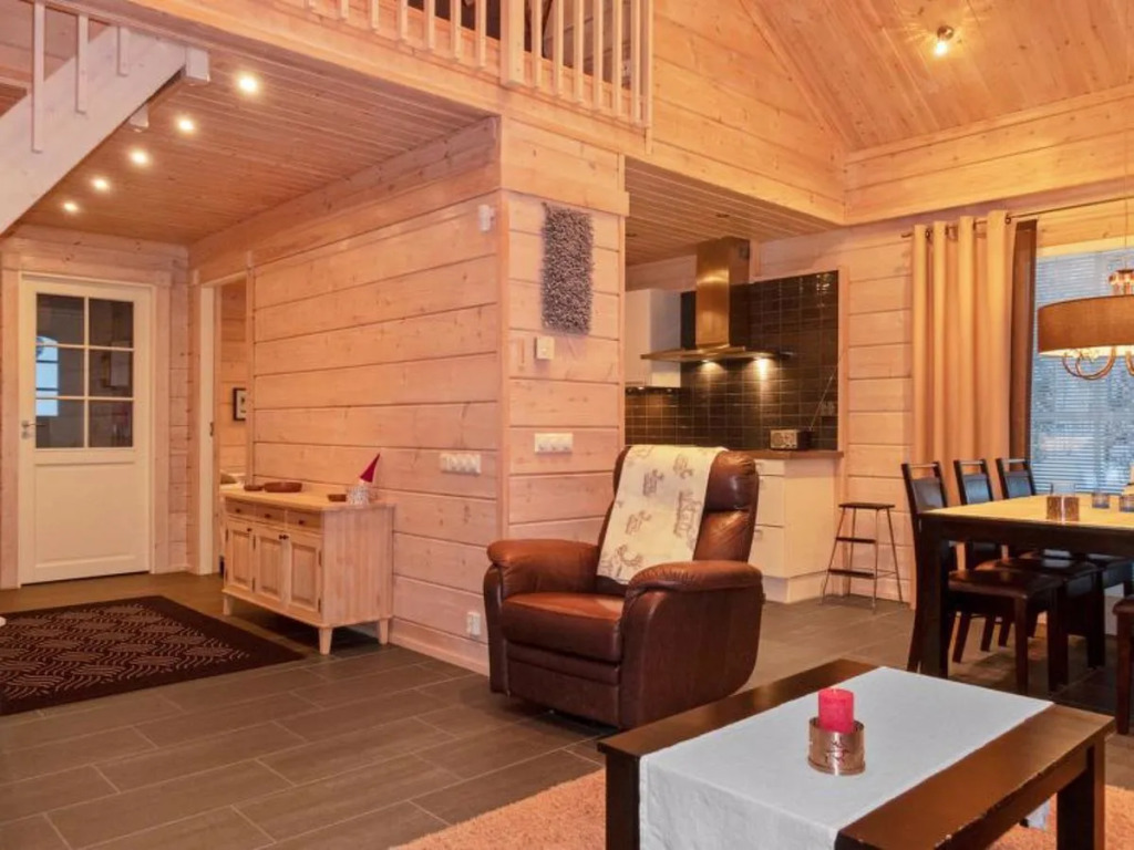 House  Salla