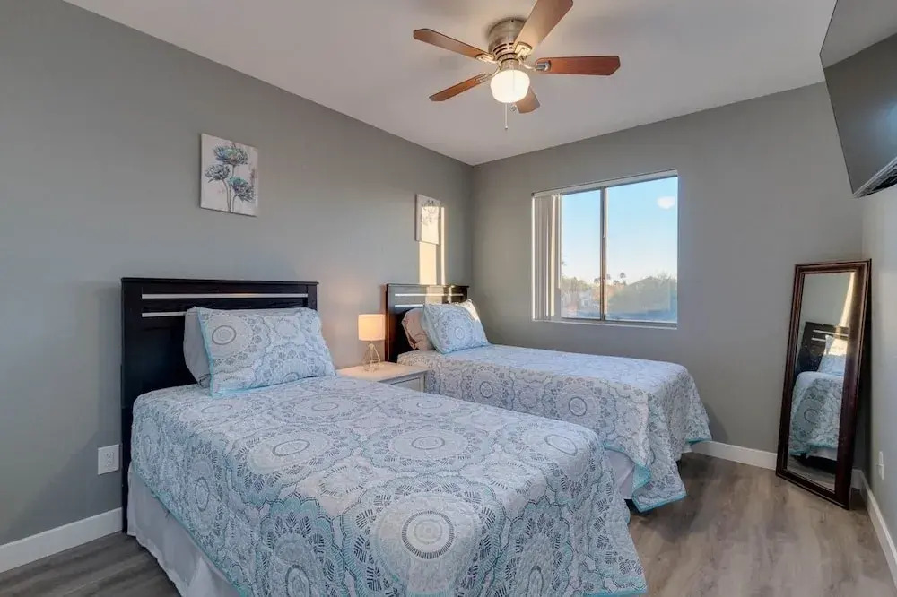 Phoenix Gem With Sparkling Heated Pool And Newly Remodeled! 3 Bedroom Home by RedAwning