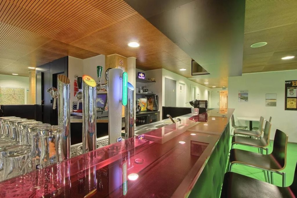 Auberge de Jeunesse HI Paris Yves Robert